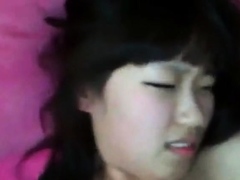 Asian chick getting off the tiny cock